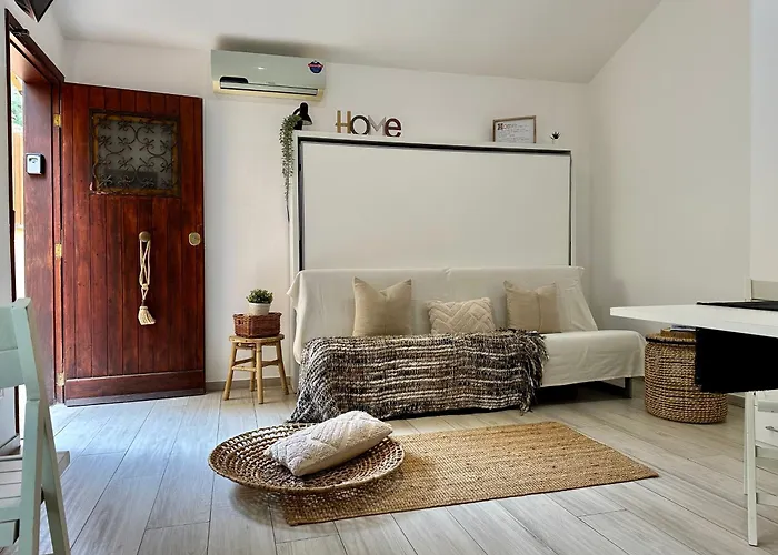 Eleonora House Dom wakacyjny *